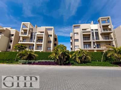 شقة جاهزة للسكن بتشطيبات كاملة وتكييف، مع حديقة، للبيع في المراسم - فيفث سكوير - القاهرة الجديدة