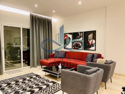 شقة مفروشة للإيجار | ميفيدا البوليفارد الجديدة | 220م²