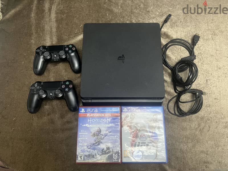 Ps4 slim with two controllers 2