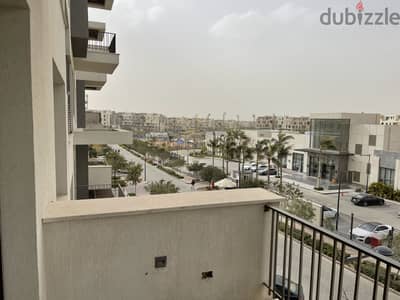 من المالك مباشرة دوبلكس مميز 236م في ايستاون بحري مفتوح على النادي