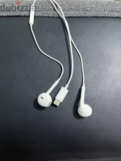 سماعات ايفون اصليه