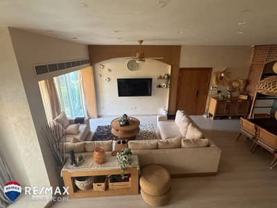 كواترو مفروشة في قطامية جاردنز | 210م + جاردن 100م + Pool خاص | 22 مليون