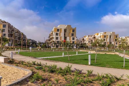 بتشطيب كامل بالفرش 156م شقة للإيجار في إيستاون سوديك القاهرة الجديدة Eastown Sodic New Cairo