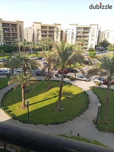 فرصه مميزه للإيجار في الرحاب شقه 180م بالمرحلة السابعة