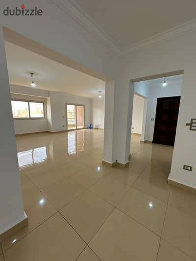شقه للايجار في كمبوند وصال الشروق