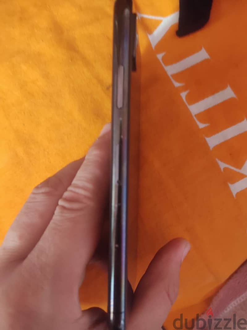 Apple - iPhone XS 1