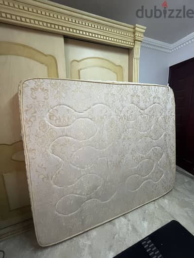 مرتبة اسفنج