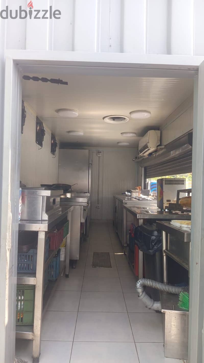 Container / Food Truck 3