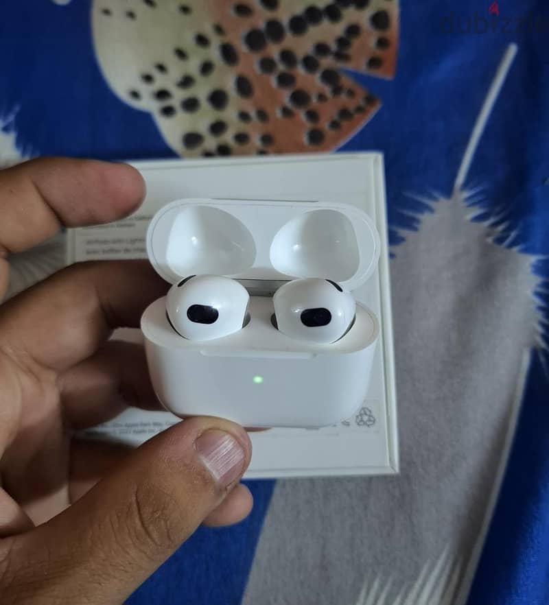apple airpods 3 8