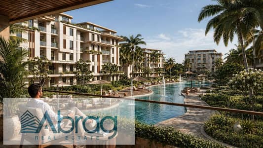With a down payment of 380,000 and installments over 12 years, a 130 m apartment is for sale directly on El Wahat Road in Calista Compound.