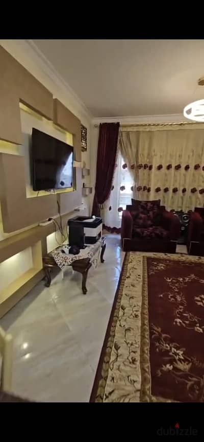 شقة للبيع مساحة 130 متر الدور الرابع كمبوند دار مصر