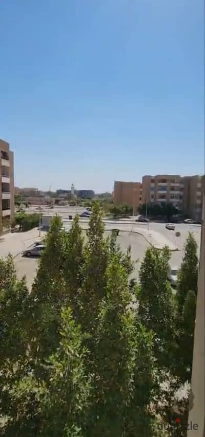 شقة للبيع بمدينة الشروق – المنطقة السادسة | مشروع 3000 وحدة