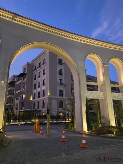  شقة للإيجار في كمبوند Village West – درة | الشيخ زايد 