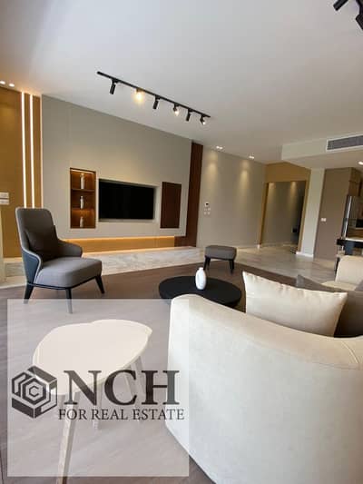 # شقة للبيع في Lake View Residence بإطلالة مباشرة على البحيرة  فرصة مميزة لامتلاك شقة **Fully Furnished** داخل **Lake View Residence**،