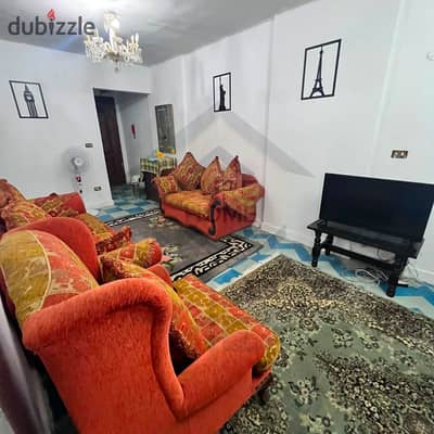 شقة للايجار المفروش - رشدي - ترام مباشر