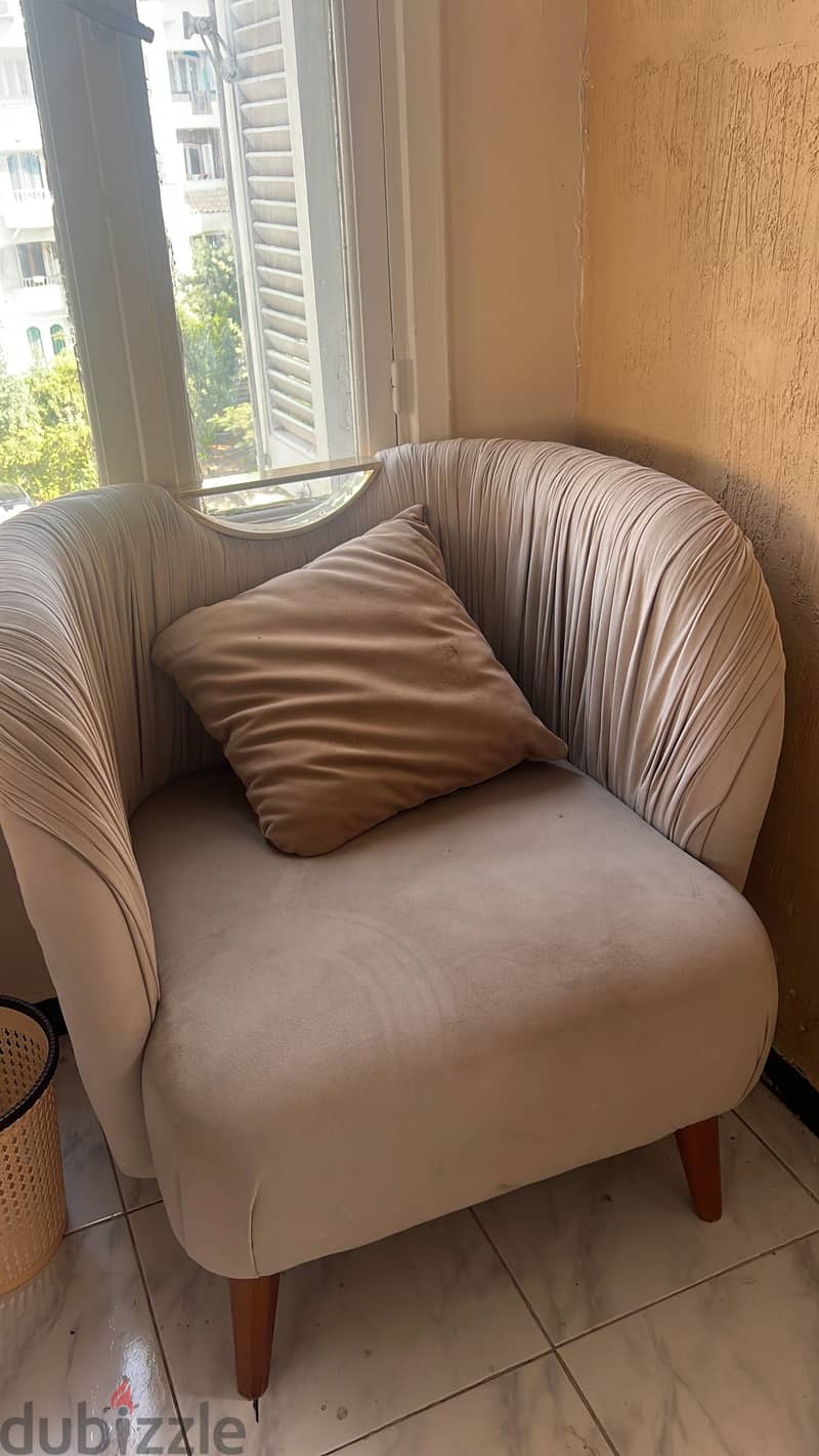 Side Chairs 4