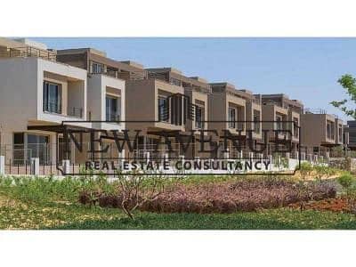 تاون هاوس كورنر بحري  استلام فوري  موقع متميز في بالم هيلز نيو كايرو Palm Hills New Cairo  القاهرة الجديدة