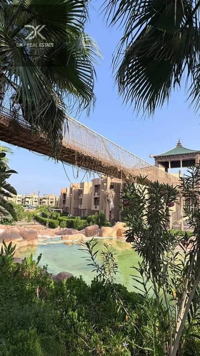 شاليه بجاردن للبيع في بلو باي اسيا_ العين السخنه \ كود الوحده : EA012