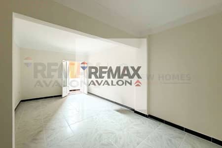 Apartment for sale 105 m Janakles (steps from Abu Qir)