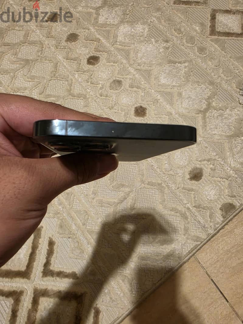 iPhone 12 Pro Max 4