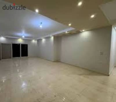 Administrative headquarters for rent in Gleem with a private entrance, 550m between the sea and the tram, suitable for all purposes