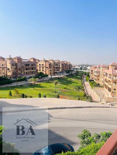 للبيع شقه لقطه في كومباوند الخمائل الشيخ زايد نموذج رقم واحد بحري بالكامل علي نصيتين