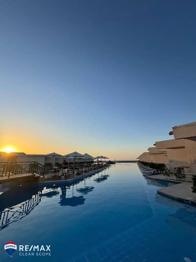 Furnished chalet for sale at a bargain price in the White Direction, Ras Al-Hakma.