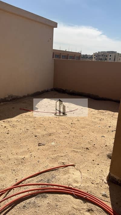 استلم فورا واسكن فى توين هاوس بالتقسيط الاستلام من المالك فى تاج سيتى التجمع الخامس دقايق من التسعين الرئيسي