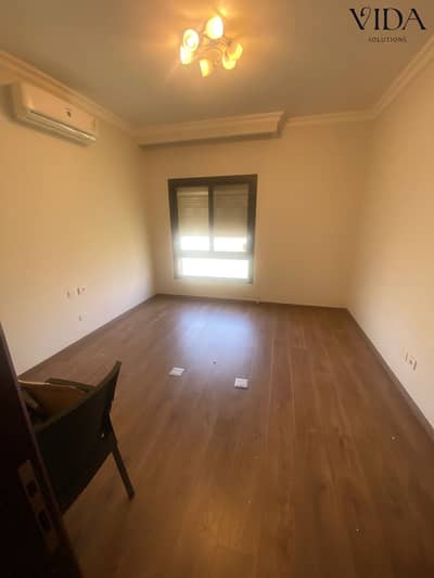 Penthouse for sale in Westown Compound, fully finished, ultra-super-lux, very distinctive view