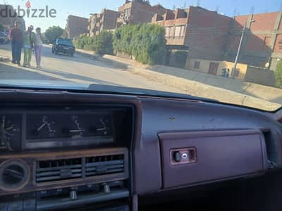 مازدا 929 1982