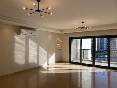 Apartment for rent at ZED towers Sheikh Zayed 182m