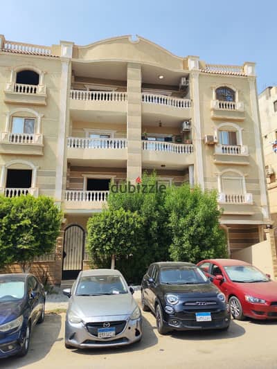 شقة مميزة للبيع بمدينة الشروق – المنطقة الرابعة
