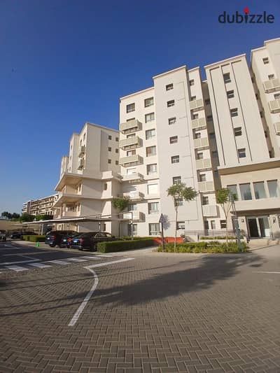 بتشطيب كامل للاستلام الفوري شقة بجاردن للبيع في أب تاون كايرو إعمار Uptown Cairo Emaar