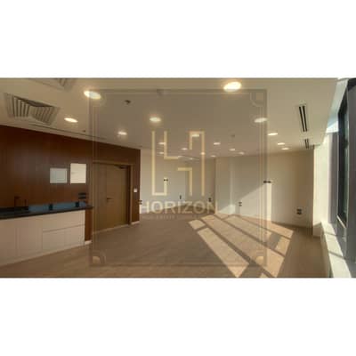 مكتب او عياده متشطب للايجار68 في ديستريكت 5 office rent new cairo