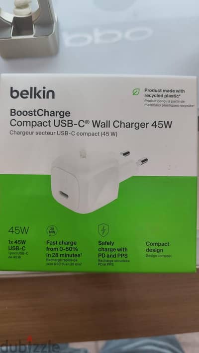 للبيع العرض الكامل من ماركة Belkin العالمية الأصلي 100%