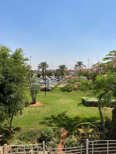 فيلا توين هاوس نموذج ( Z ) للايجار بمدينتى بالمطبخ والتكييفات خطوات للجامع الابيض ونادى مدينتى وامام السنترال بارك