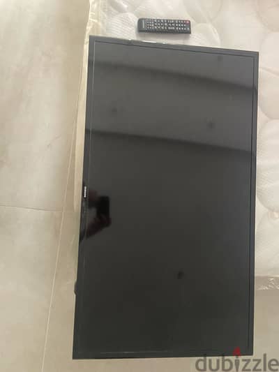 Screen 40”