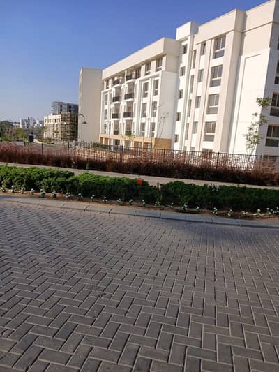 Apartment for Sale Plaza View | Fully Finished with ACs | Ready to Move in Uptown Cairo Emaar Mokattam