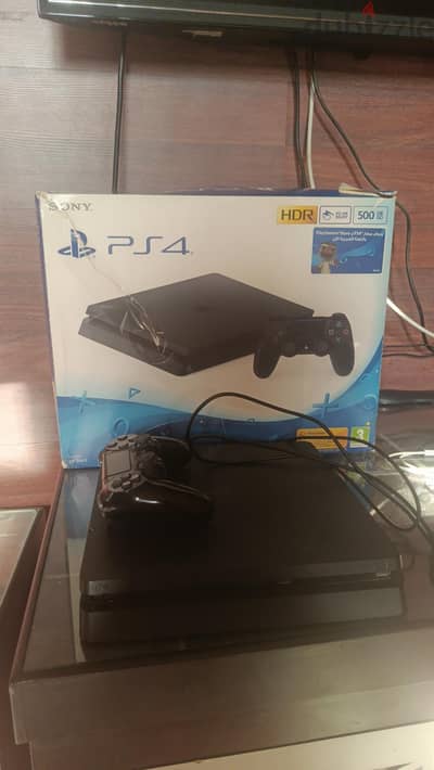 playstation 4 slim 500GB