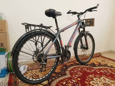 عجلة Volcano Sport 26 بحالة ممتازة للبيع