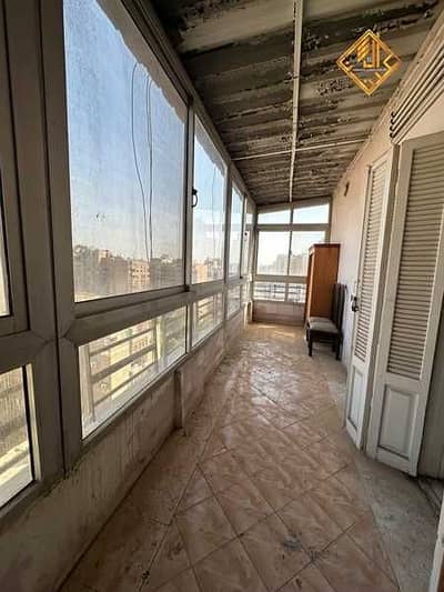  شقة للبيع فى المهندسين بفيو مفتوح على نادي في أرقى تفرعات جامعة الدول العربية  كود:A001