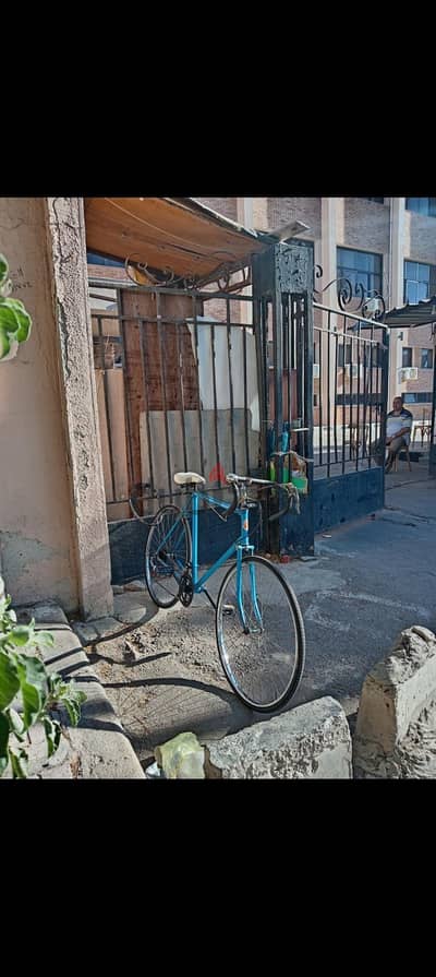 The Hamilton Deluxe Road bike عجله مقاس ٢٩ في حاله ممتازه