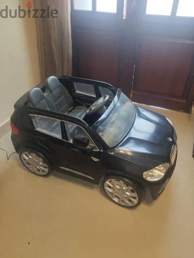 سيارة اطفال Bmw بالشاحن بسعر لقطه