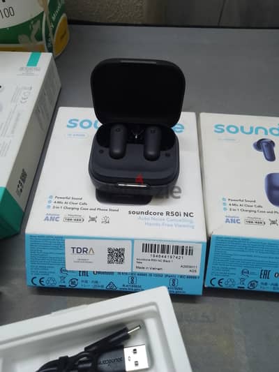 سماعه _r50i_nc اصليه
