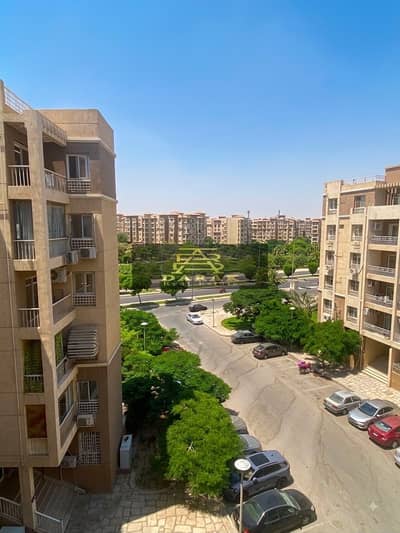 70m apartment for sale in Madinaty B7 - steps from the club and services