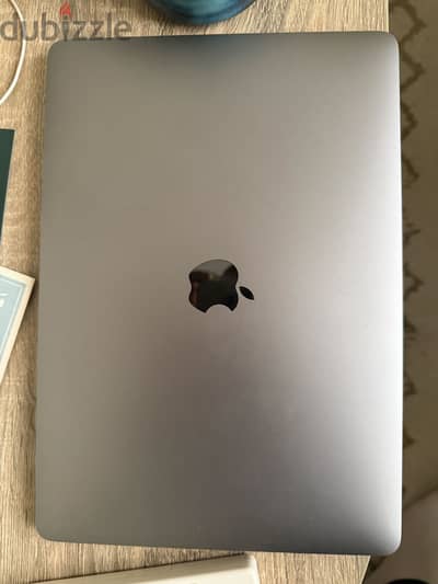 MacBook Pro 2019 i5