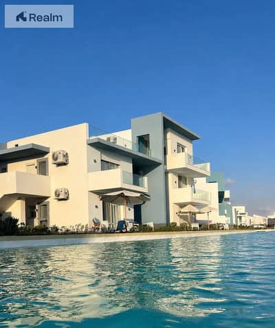 Chalet Direct on the lagoon up to 9 years
