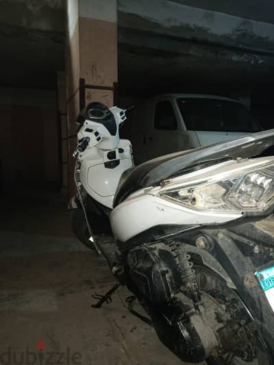 اسكوتر sym200