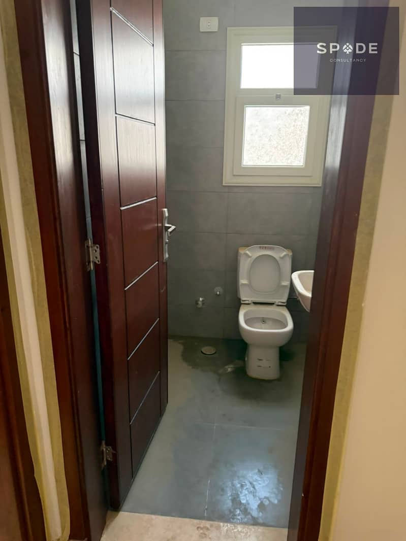 3 BR Apartment in Promenade New Cairo, photo 6 of 7