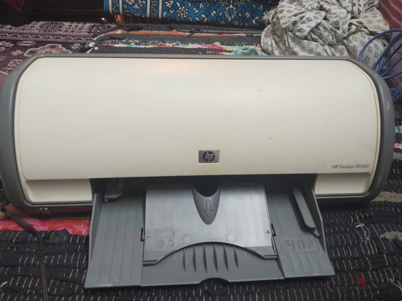HP Deskjet D1560 1